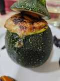 Calabacín relleno de crema de mejillones y gambas