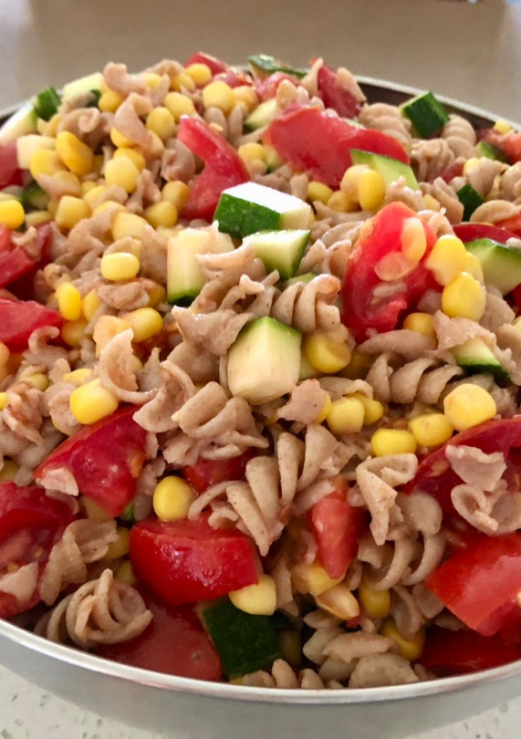 Una foto de Ensalada de crespos integrales
