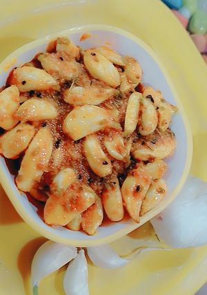 लहसुन का अचार (lehsun ka achar recipe in Hindi) रेसिपी मुख्य फोटो