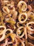 Calamari e carciofi saltati in padella
