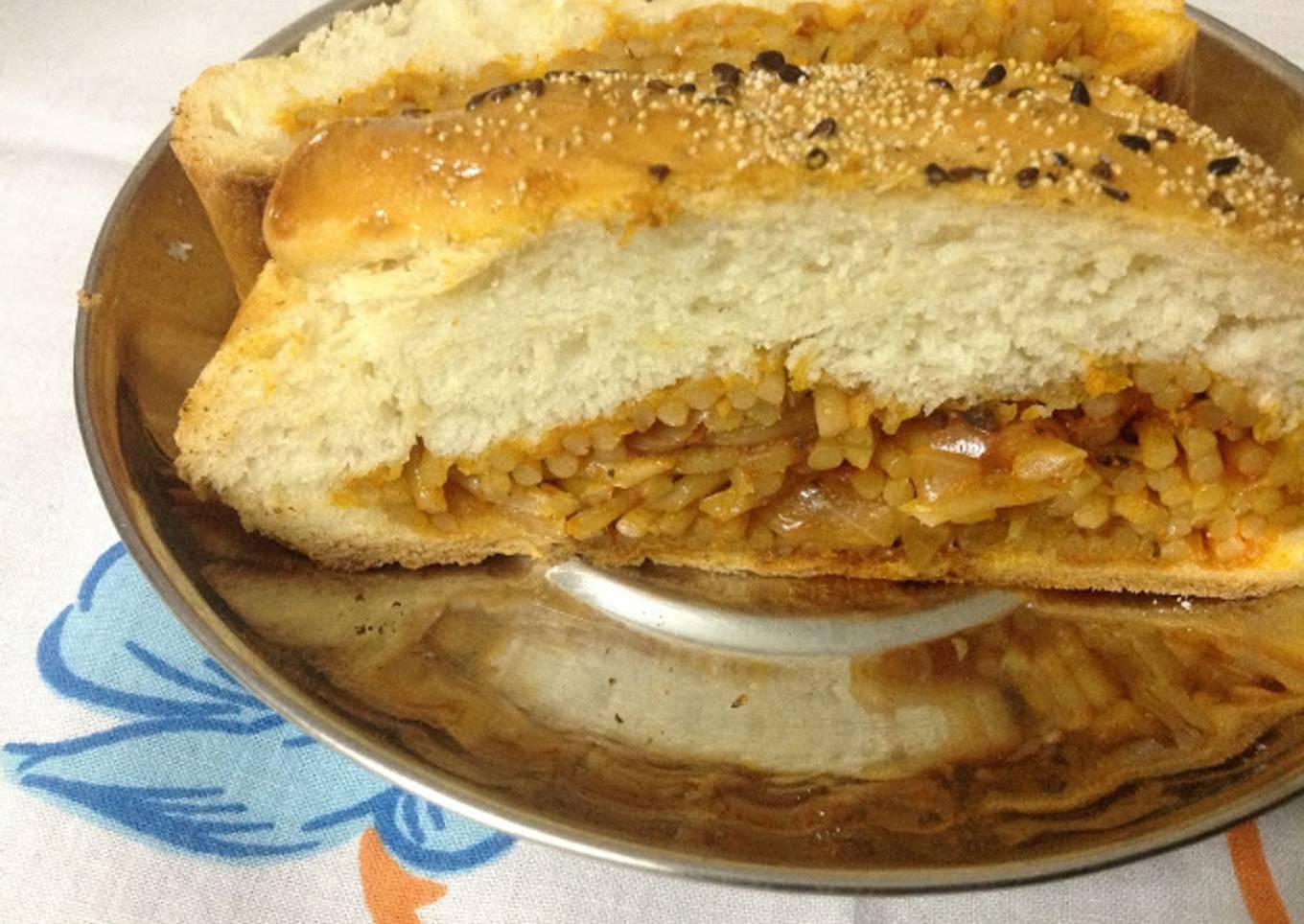 Spaghetti Stuffed Bread