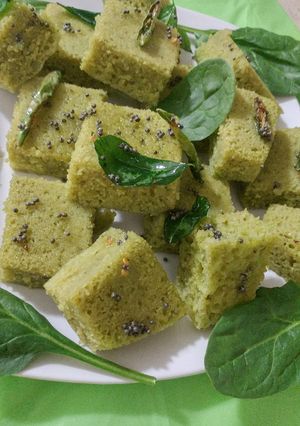 A picture of Hariyali Rava Dhokla..😊😊.