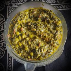 A picture of Methi mutter masala.