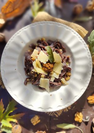 Foto di Fettuccine al cacao burro e salvia