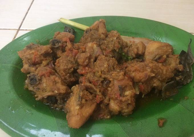 Resep Ayam goreng base genep (bumbu bali) yang Sempurna