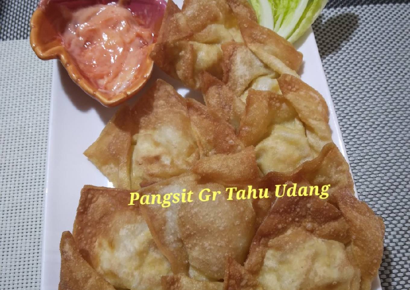 Pangsit Goreng, Tahu Udang