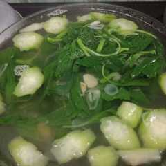 Sayur bening simple রেসিপির প্রধান ছবি