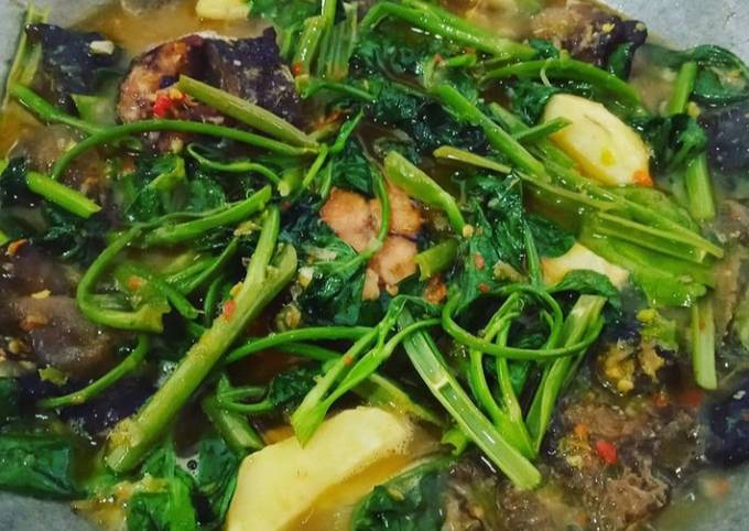 Resep Tumis kangkung pedas yang Bikin Ngiler