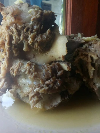 Langkah Gampang Menyiapkan Resep Sop tulang sapi "3 bumbu" yang Bikin Ngiler Anti Ribet, Lezat Sekali
