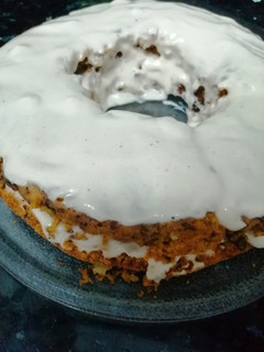 Una foto de Torta de zanahoria con frosting de anacardos
