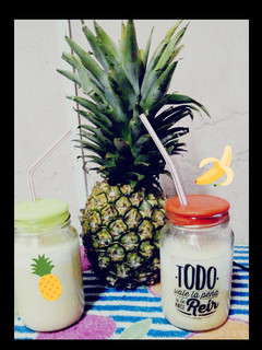Una foto de Licuado de Ananá 🍍 & Banana 🍌 🎉