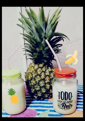 Una foto de Licuado de Ananá 🍍 & Banana 🍌 🎉
