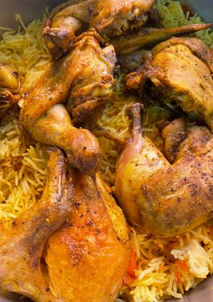 صورة لوصفة رز الدجاج بالزعفران بقدر الضغط