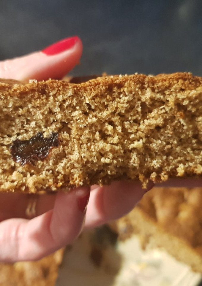 Una foto de Torta sin harina 0000 con Pasas Manzana y Canela
