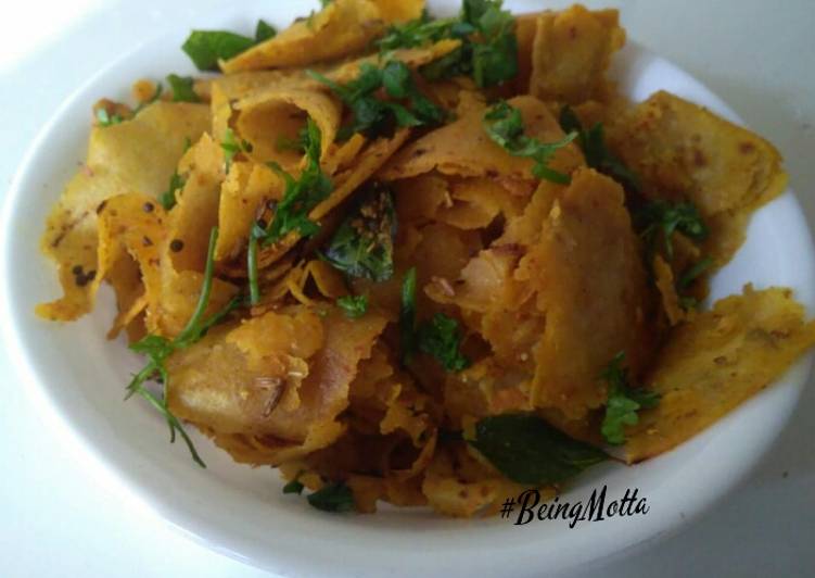 Recipe of Homemade Vaghareli Rotli