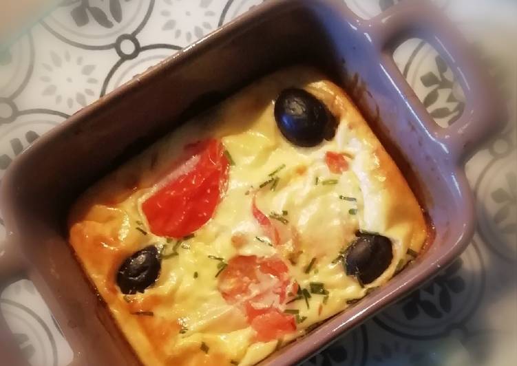 Recette: Clafoutis au thon, tomates et olives