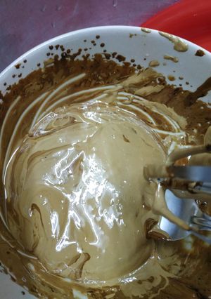 รูปของ Dalgona coffee foam