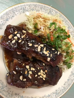 A picture of Braised Pork Ribs in Peanut Butter Sauce.