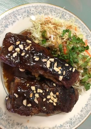 A picture of Braised Pork Ribs in Peanut Butter Sauce.