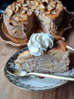 Une photo de Clafoutis pommes amande sans gluten