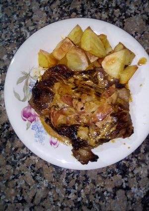 Una foto de Carne de cuadril con crema y panceta