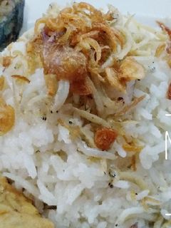 Foto resep Nasi liwet teri medan