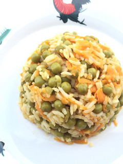 A picture of Vegan Pea And Carrot Fried Rice.