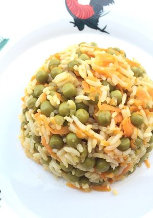 A picture of Vegan Pea And Carrot Fried Rice.