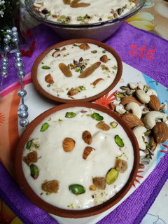 पनीर की खीर (Paneer ki kheer recipe in hindi) रेसिपी मुख्य फोटो