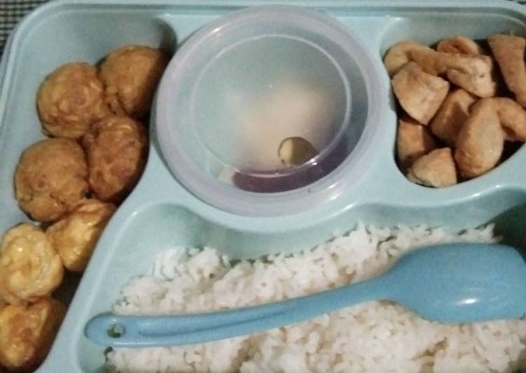 Bekal untuk anak sekolah