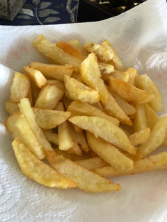 Una foto de Patatas fritas con exterior crujiente