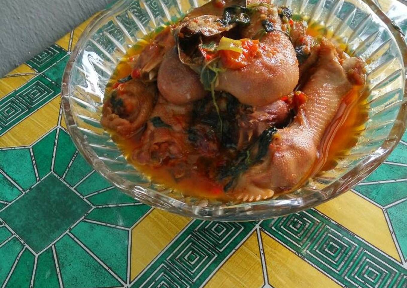 Kepala ayam bumbu woku