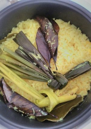 Foto resep Nasi kuning ulang tahun praktis
