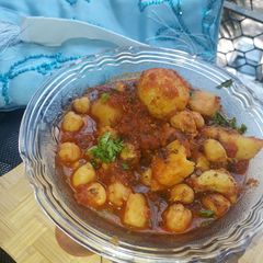 A picture of Aloo Chana Masala.