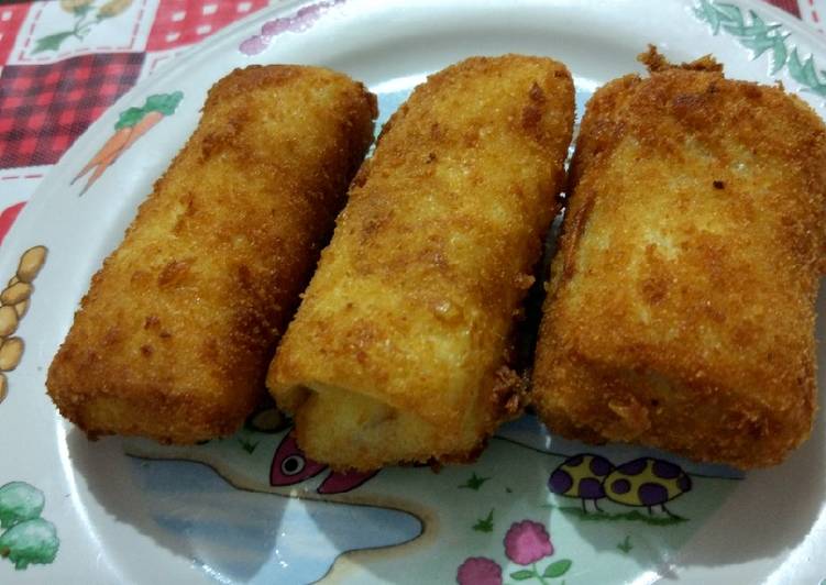 Bagaimana Menyiapkan Risoles Smoked Beef Anti Gagal