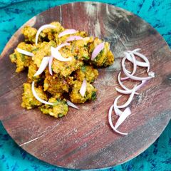 Green moong dal pakoda A picture of Green moong dal pakoda.