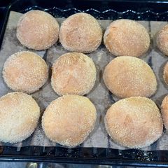 A picture of Easy Filipino Pandesal Recipe.