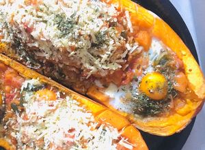 Una foto de 🎃CALABAZA🎃 RELLENA (solo de verduras) 🎃🧄🧅🫑🌶🍅🎃