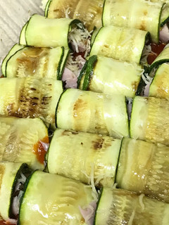 Una foto de Rollitos o canelones de calabacín