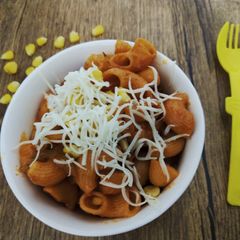 A picture of Corn cheese pasta.