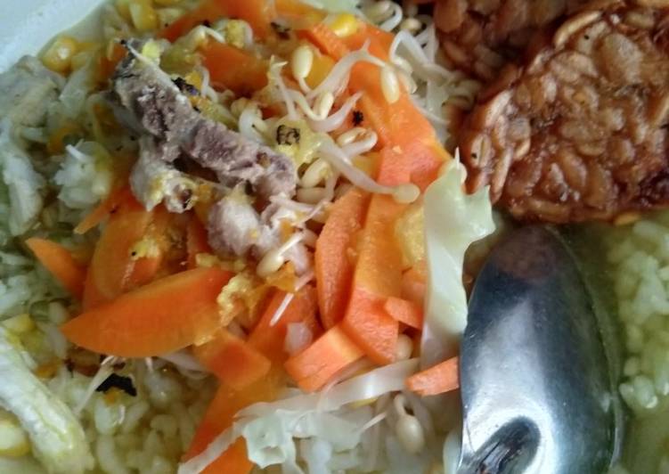 Bagaimana Memasak Soto ndeso / soto ayam, Maknyuss