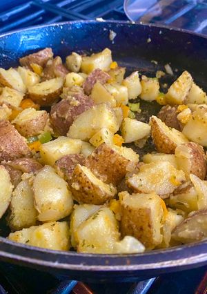 Una foto de Papas salteadas