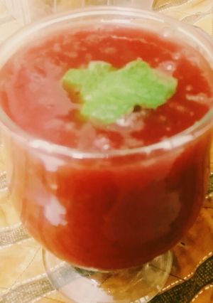 A picture of Watermelon drink.