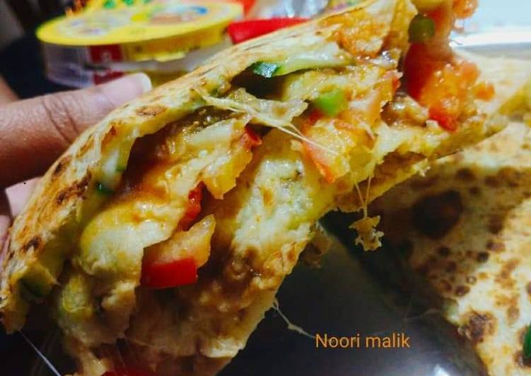 Steps to Make Super Quick Homemade Bombay_Chapati_Sandwich