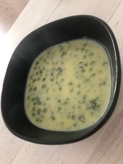 Egyszerű borsófőzelék édesen recept fotója