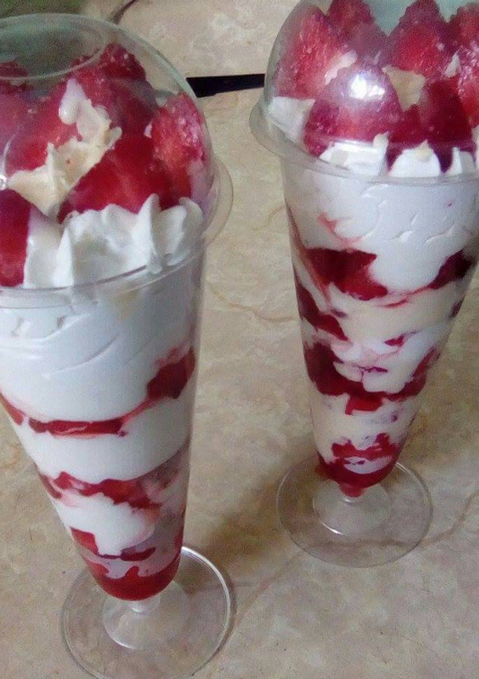 Una foto de Fresas con crema