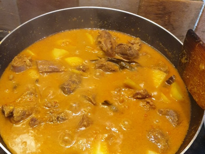 Standar Resep buat Gulai Sapi dan kentang  nagih banget