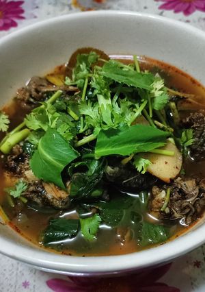 A picture of Tom Yum Frog (with Laab Chili Seasoning).