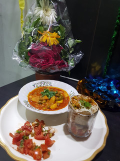 વટાણા બટેટાનું શાક રેસીપી મુખ્ય ફોટો