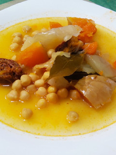 Una foto de Potaje de garbanzos y calabaza
